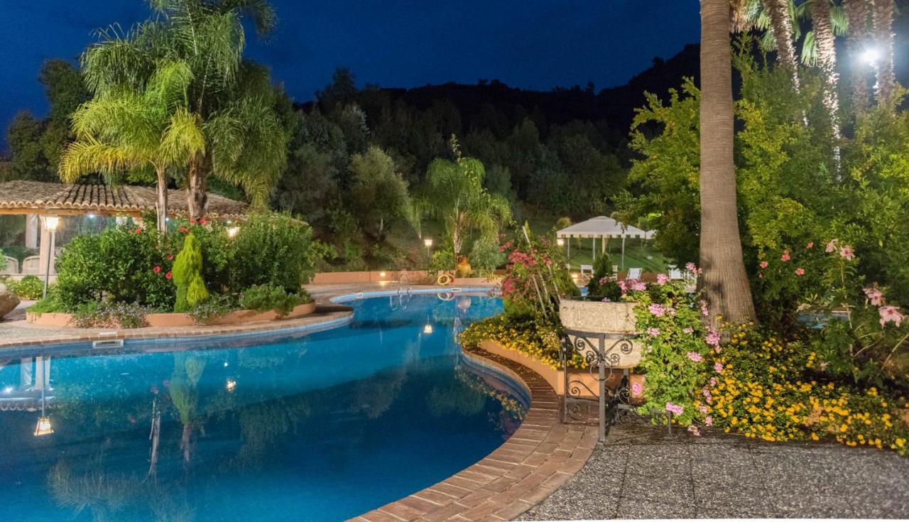 Hotel Porto Pirgos Parghelia Luaran gambar