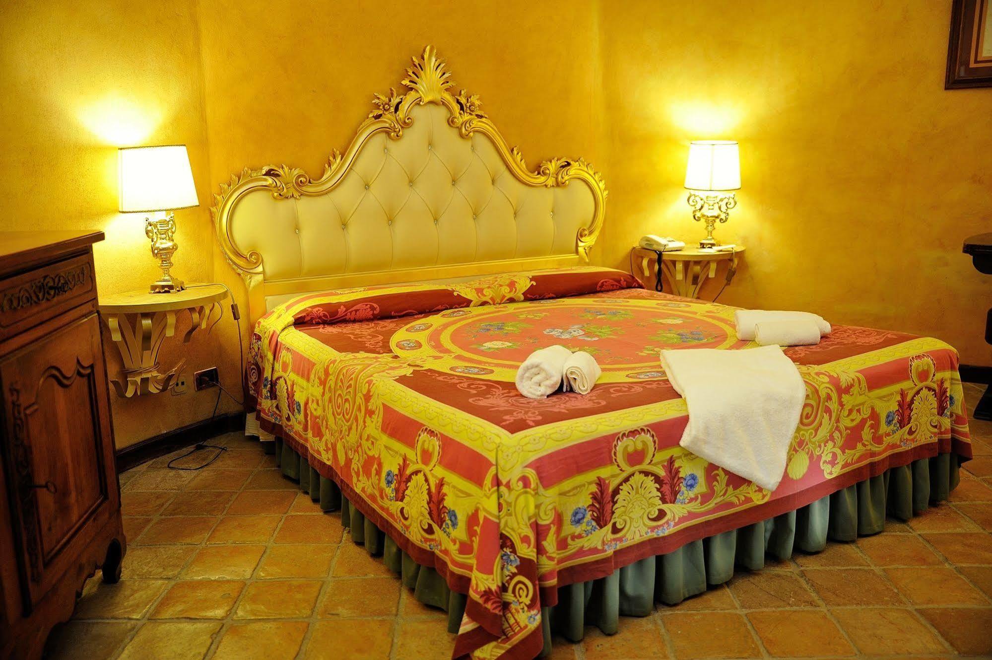 Hotel Porto Pirgos Parghelia Luaran gambar